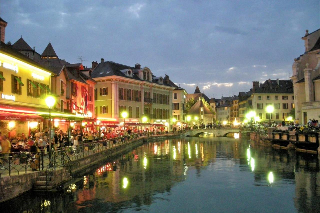 Le Family Lodge 2 Chambres 4 Personnes Classe 3 Etoiles Annecy Zewnętrze zdjęcie